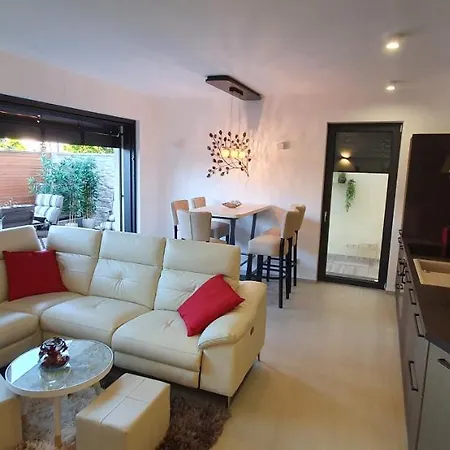 Apartma Archy *